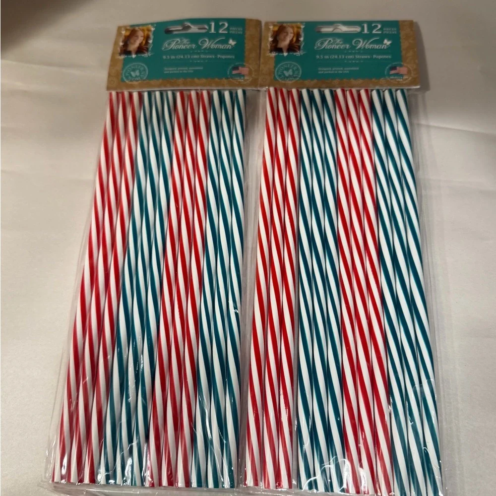 The Pioneer (2) Woman Festive Striped Straws - Red and Blue